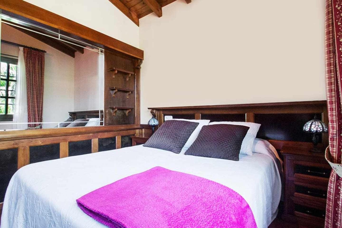 Casa En La Costa Con Wifi Jardin Y Barbacoa *
