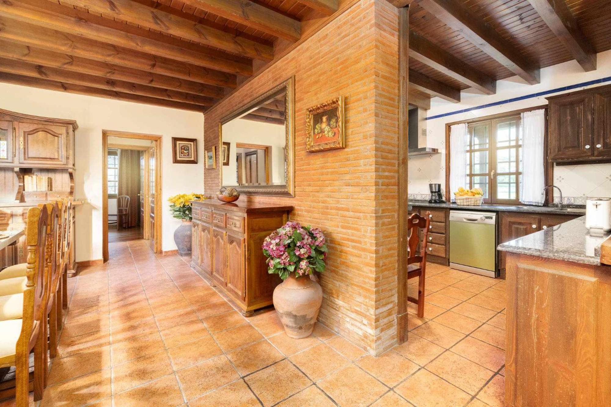 Casa En La Costa Con Wifi Jardin Y Barbacoa Country house Llanes